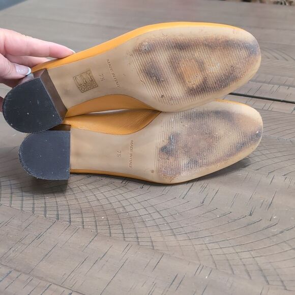 Everlane Mustard Yellow Leather Block Heels - Picture 11 of 15